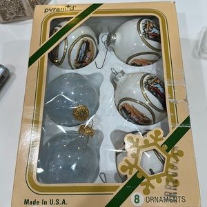 EUC in Box vintage Pyramid Ornaments
